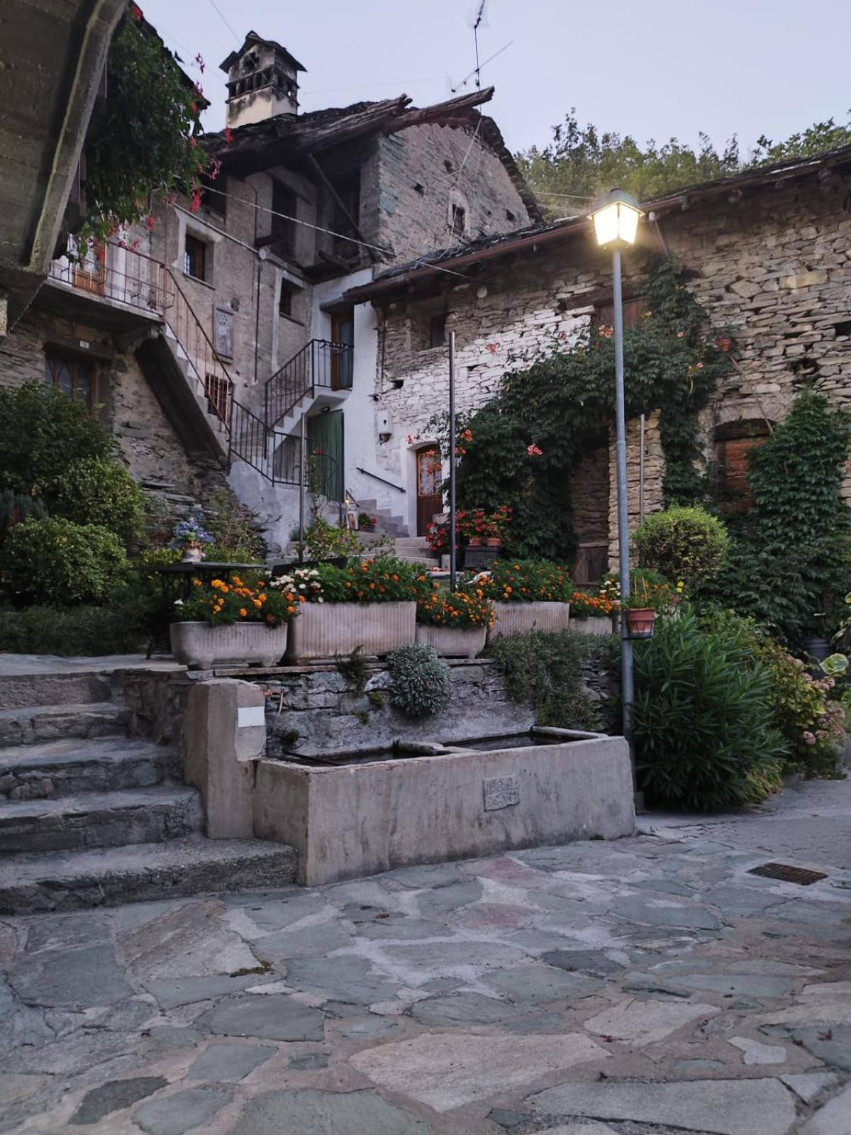 Chambave Hameau Gubioche, Casa Vacanze מראה חיצוני תמונה